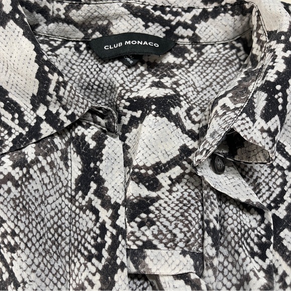 Club Monaco Dresses & Skirts - Club Monaco Monochrome Snake Print Silk Dress